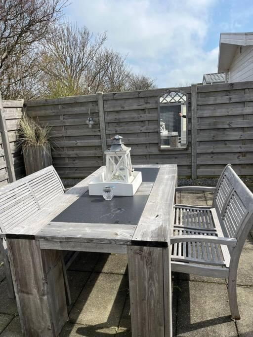 Chalet + Tiny House Nabij Strand Petten Exterior photo